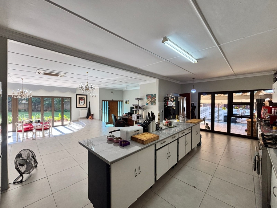3 Bedroom Property for Sale in Flamwood North West